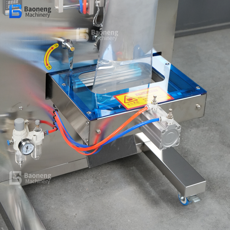 Fully Automatic Potato Chips Snack Packaging Machine with Weighing Filler for Granule Food Nut Rice Bean Packing Fully Automatic Potato Chips Snack Packaging Machine with Weighing Filler for Granule Food Nut Rice Bean Packing
