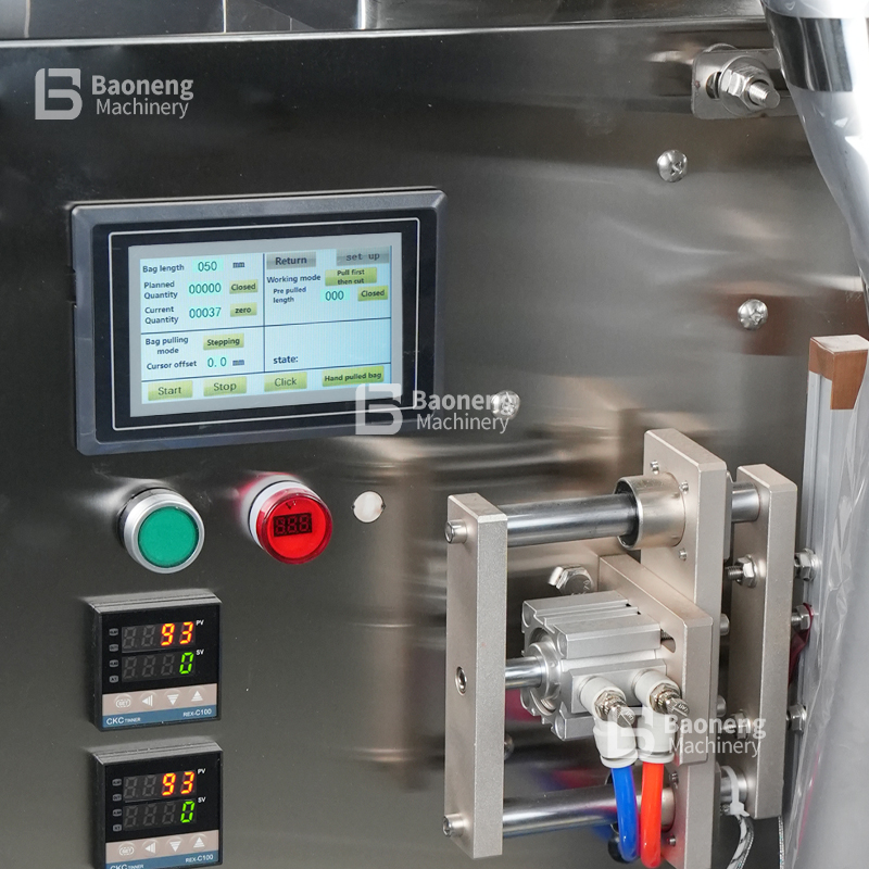 Fully Automatic Potato Chips Snack Packaging Machine with Weighing Filler for Granule Food Nut Rice Bean Packing Fully Automatic Potato Chips Snack Packaging Machine with Weighing Filler for Granule Food Nut Rice Bean Packing
